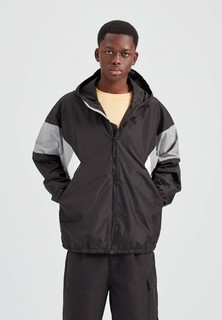 Ветровка Pull&Bear