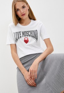 Футболка Love Moschino