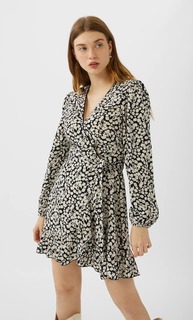 Stradivarius Мини-Платье С Цветочным Принтом Женская Коллекция Черный S