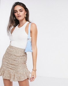 Мини-юбка из букле песочного цвета ASOS DESIGN-Коричневый