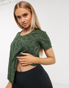 Топ с короткими рукавами и камуфляжным принтом ASOS 4505-Зеленый
