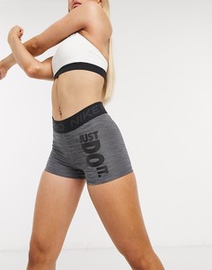 Серые шорты Nike Pro Training-Серый