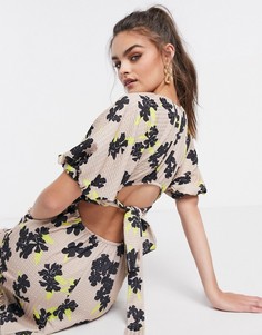 Свободное платье миди с пышными рукавами и цветочным принтом ASOS DESIGN-Белый