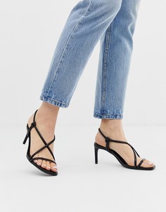Черные босоножки с тонкими ремешками Bershka-Черный