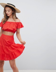 Кроп-топ с вышивкой ришелье ASOS DESIGN-Красный