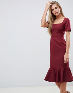 Платье-футляр миди с короткими рукавами и баской ASOS DESIGN-Красный