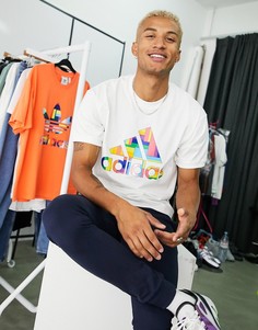 Белая футболка adidas Training pride-Белый