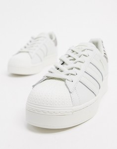 Белые кроссовки со звериным принтом adidas Originals Superstar Bold-Белый