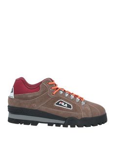 Низкие кеды и кроссовки Fila