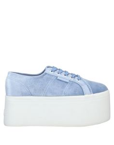 Низкие кеды и кроссовки Superga