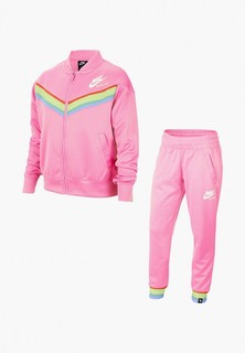 Костюм спортивный Nike
