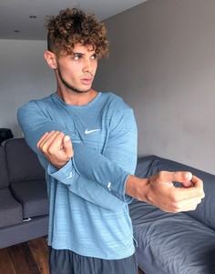 Синий лонгслив Nike Running Miler