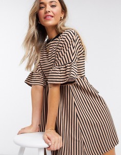 Свободное платье в полоску с оборками ASOS DESIGN-Коричневый