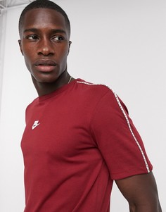 Красная футболка с фирменной лентой Nike Repeat Pack-Красный