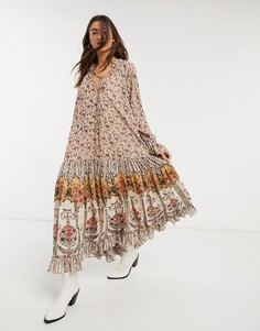 Платье с принтом Free People-Белый