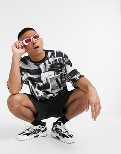 Свободная футболка с принтом ASOS DESIGN-Черный