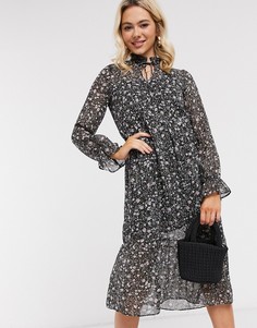 Черное свободное платье с узором и жатым эффектом New Look-Черный