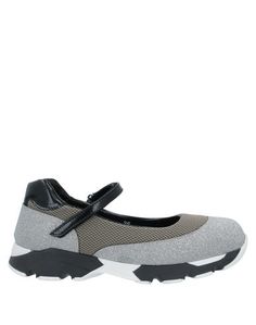 Низкие кеды и кроссовки Marni