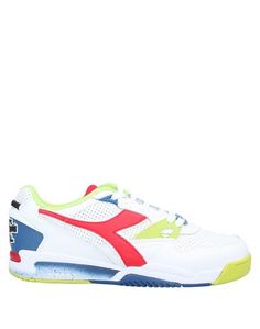 Низкие кеды и кроссовки Diadora