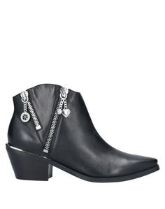Полусапоги и высокие ботинки Guess