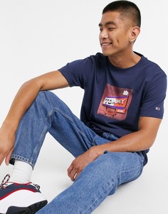 Темно-синяя футболка с фотопринтом и логотипом Tommy Jeans-Темно-синий