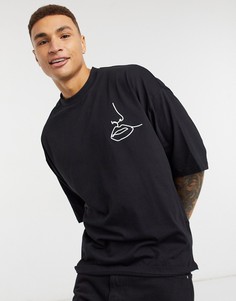 Черная oversized-футболка с принтом губ на груди ASOS DESIGN-Черный