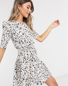 Белое платье мини с присборенной отделкой Miss Selfridge-Белый