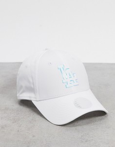 Белая кепка с переливающимся логотипом New Era LA 9Forty-Белый