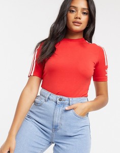 Красно-белая футболка adidas Originals-Красный