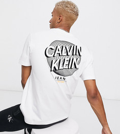 Белая футболка в стиле oversized с принтом на спине Calvin Klein Jeans эксклюзивно на ASOS-Белый