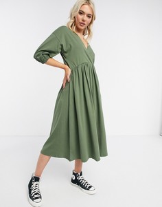 Свободное платье миди цвета хаки с запахом на топе ASOS DESIGN-Зеленый