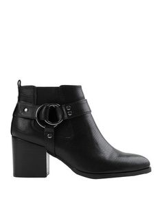 Полусапоги и высокие ботинки Guess