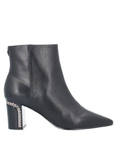 Полусапоги и высокие ботинки Guess