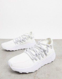 Белые кроссовки на массивной подошве Steve Madden-Белый