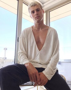 Светло-бежевый oversized-лонгслив с V-образным вырезом ASOS DESIGN​​​​​​​-Кремовый