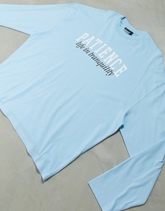 Синий oversized-лонгслив с надписью "patience" ASOS DESIGN
