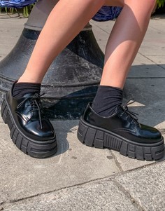 Черные туфли на массивной плоской подошве со шнуровкой ASOS DESIGN-Черный