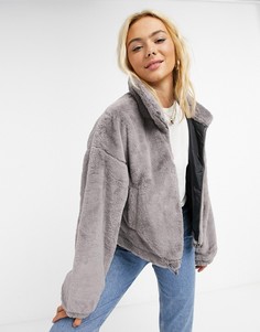 Серая короткая куртка из искусственного меха ASOS DESIGN-Зеленый