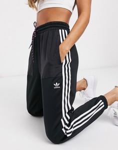 Черные джоггеры с тремя полосками adidas Originals Bellista-Черный