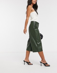 Шорты из искусственной кожи цвета хаки Vero Moda-Зеленый
