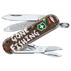 Нож многофункциональный VICTORINOX Classic LE 2020 Gone Fishing (7 функций) с чехлом коричневый/голубой