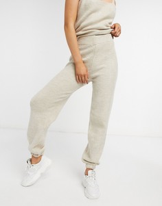 Бежевые пушистые джоггеры от комплекта ASOS DESIGN-Бежевый