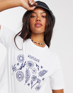 Белая футболка с цветочным принтом ASOS DESIGN-Белый