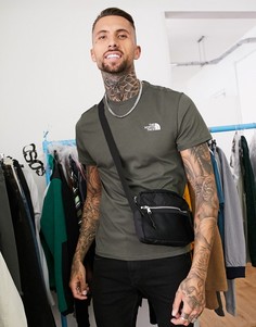 Зеленая футболка The North Face Simple Dome-Зеленый