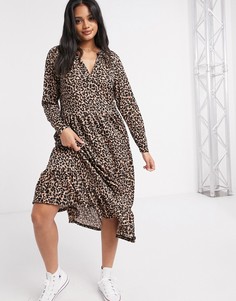 Свободное платье миди с анималистичным принтом ASOS DESIGN-Коричневый