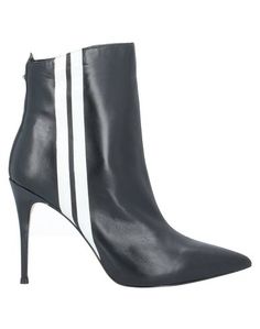 Полусапоги и высокие ботинки Guess