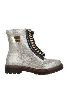 Полусапоги и высокие ботинки Casadei
