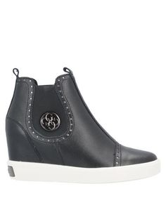 Полусапоги и высокие ботинки Guess