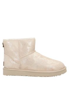 Полусапоги и высокие ботинки UGG Australia