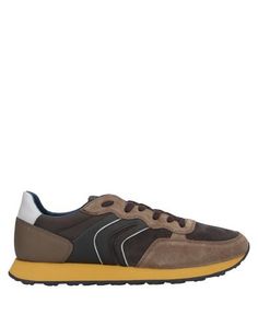 Низкие кеды и кроссовки Geox